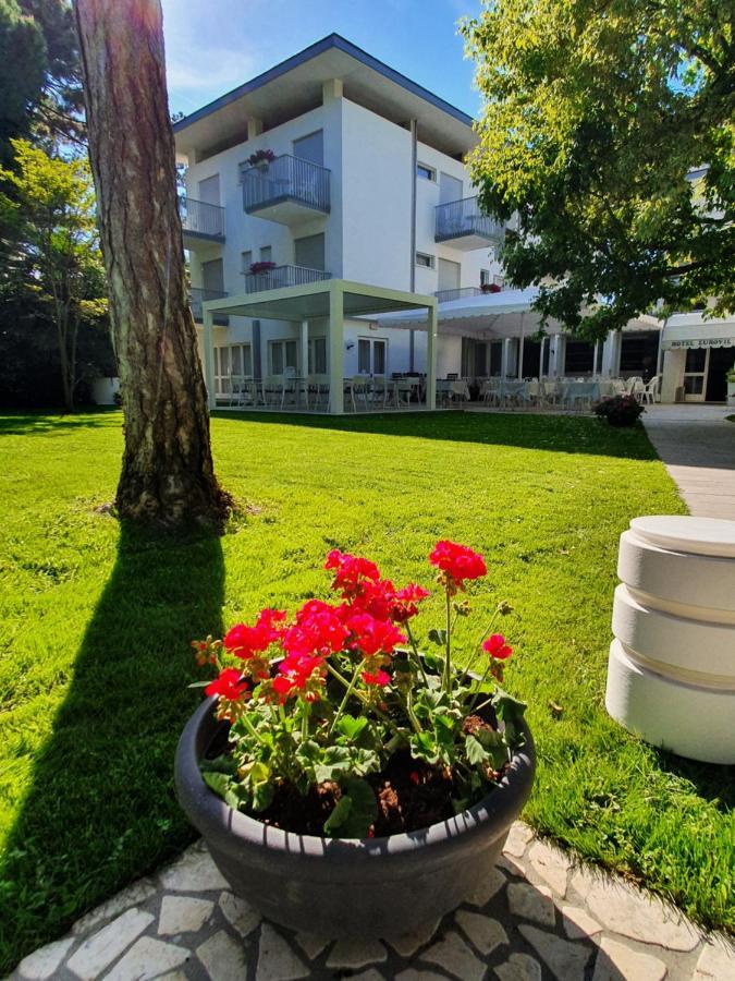 Eurovil Garni Hotel